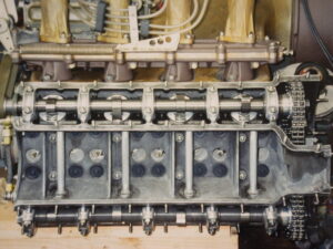 Porsche 908 Engine Chain-Driven Cams