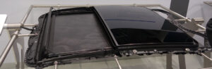 Two-Piece Openable Panorama Roof
