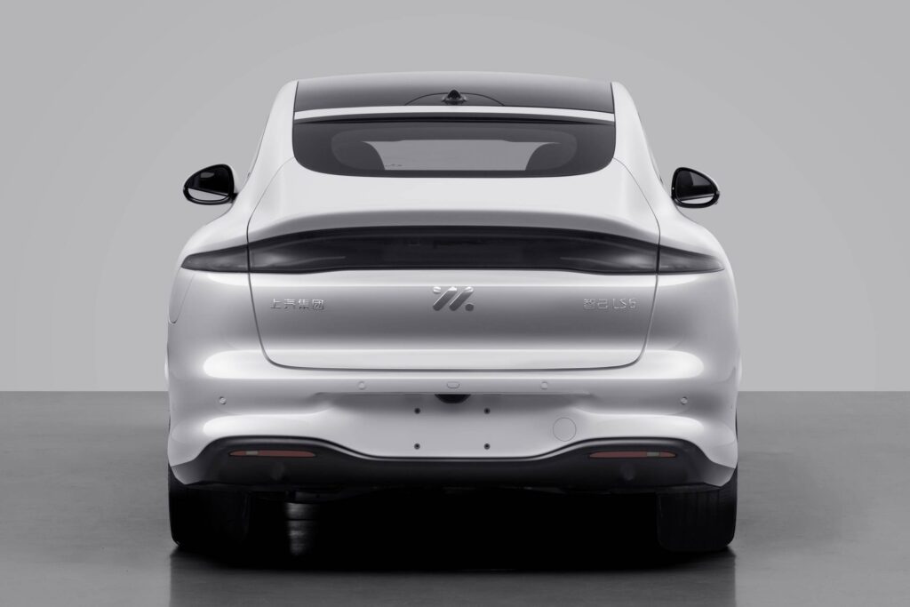 IM LS6 rear