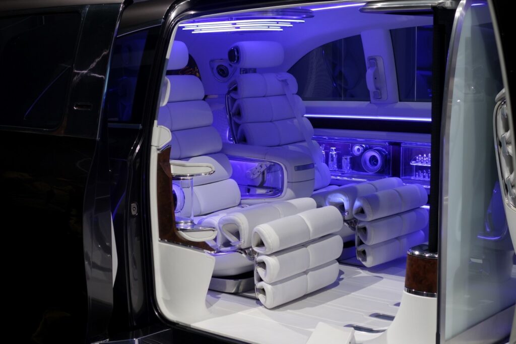 Mercedes Benz Vision V Innovative luxury seats