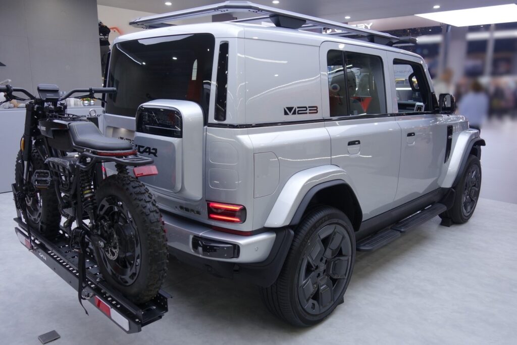 iCAR V23 motorcycle