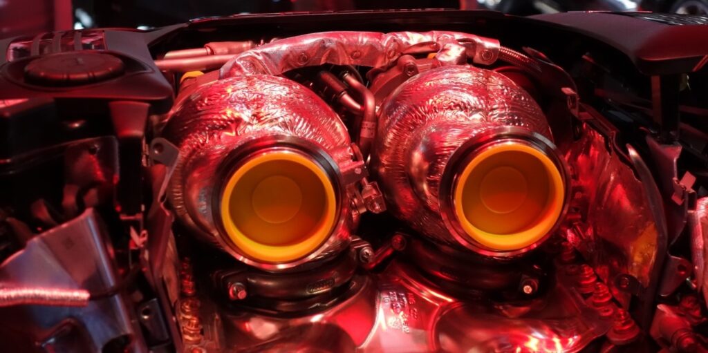 GT 63 4MATIC MG V8 turbochargers