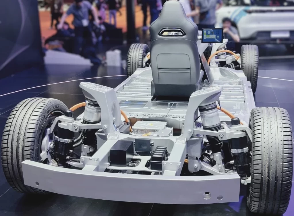 BAIC Decoupled Skateboard EV Platform 2