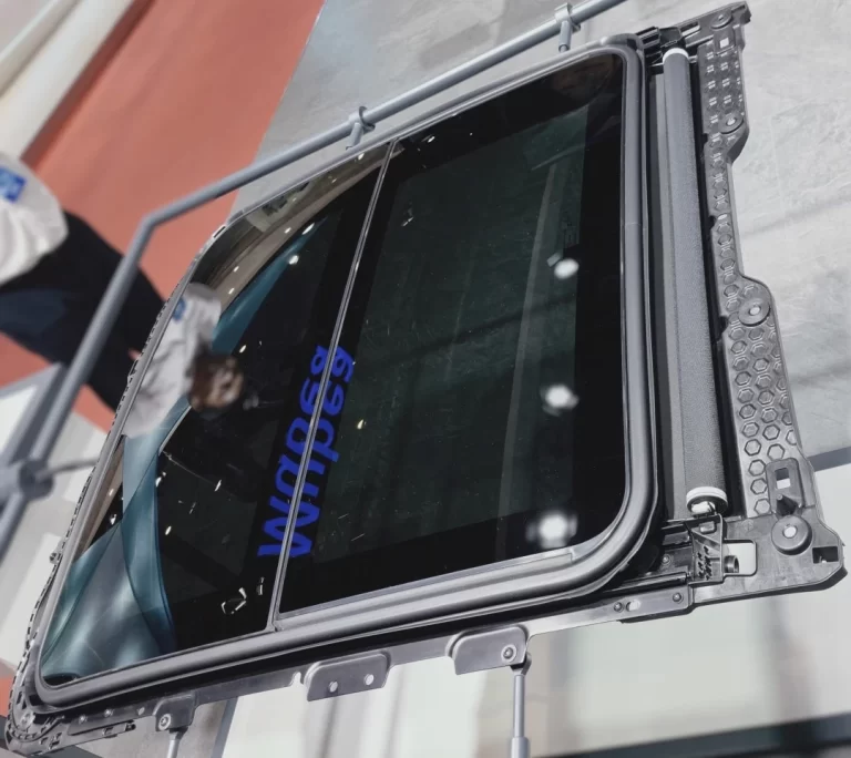 Webasto Innovative Openable Roof System 2