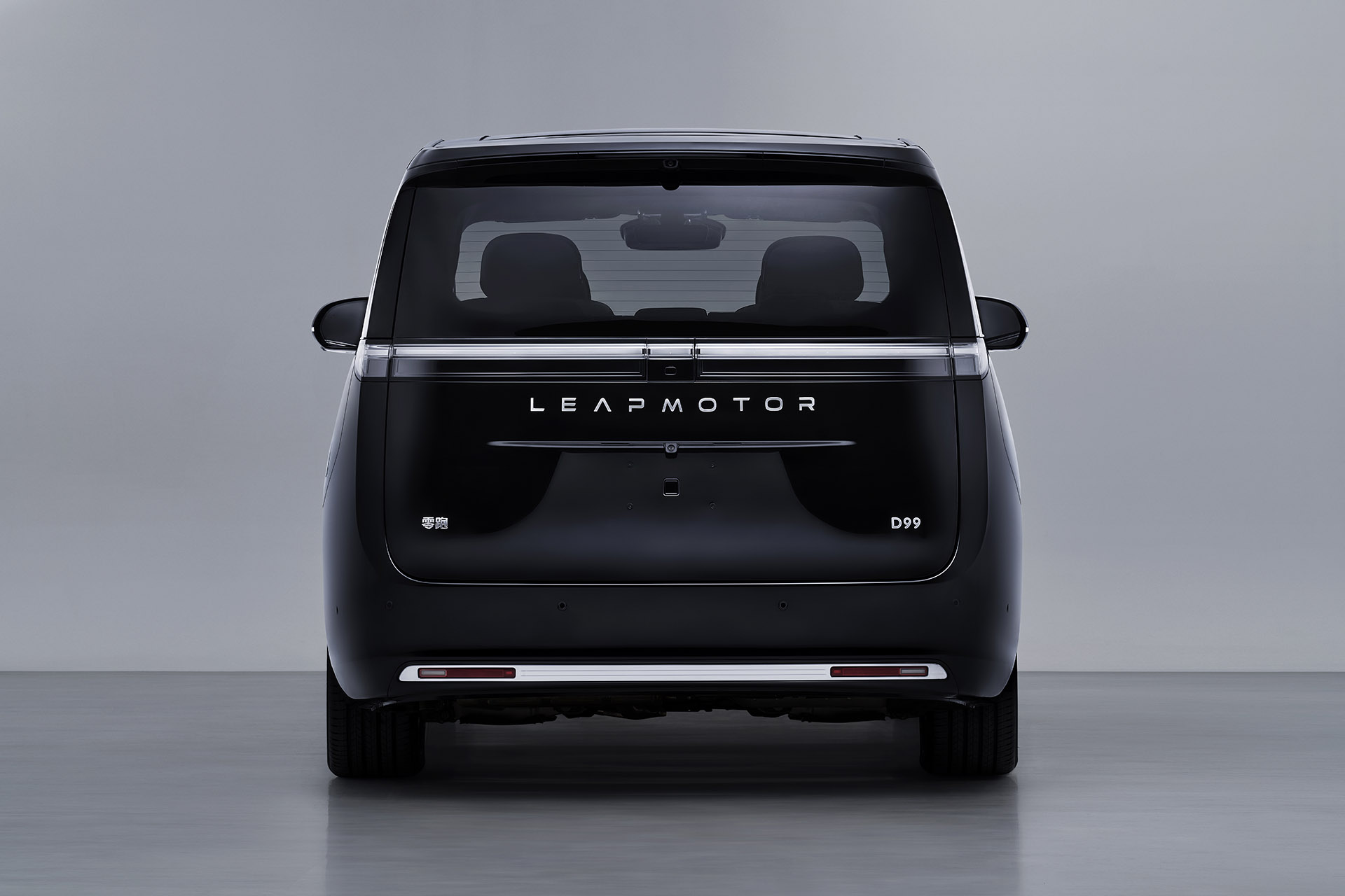 Leapmotor D99 rear