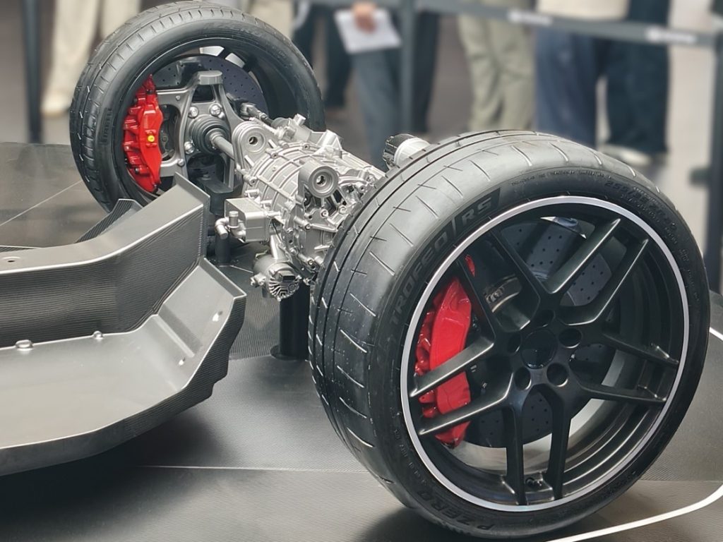 GWM Dedicated Mid Engined V8 Platform rear drive unit