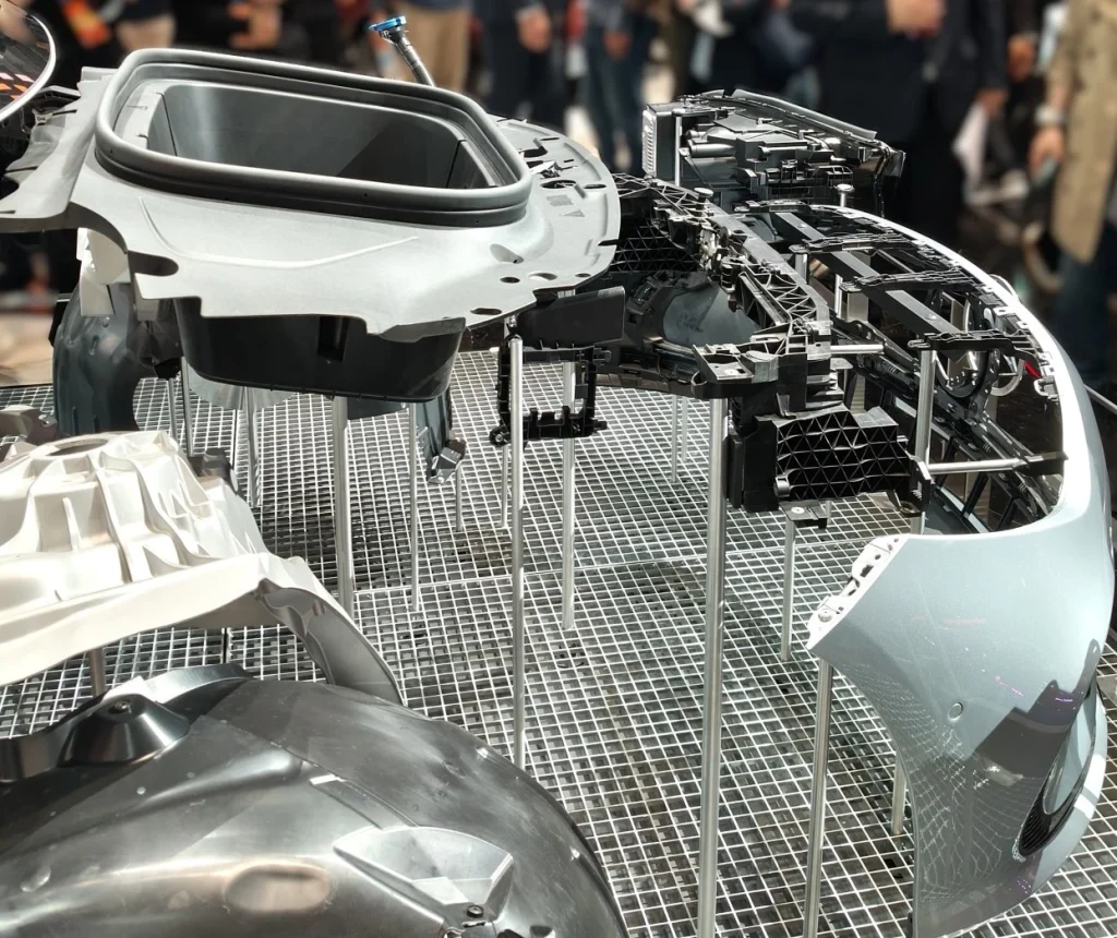 Mercedes Benz Tomorrow XX Technology Program frunk