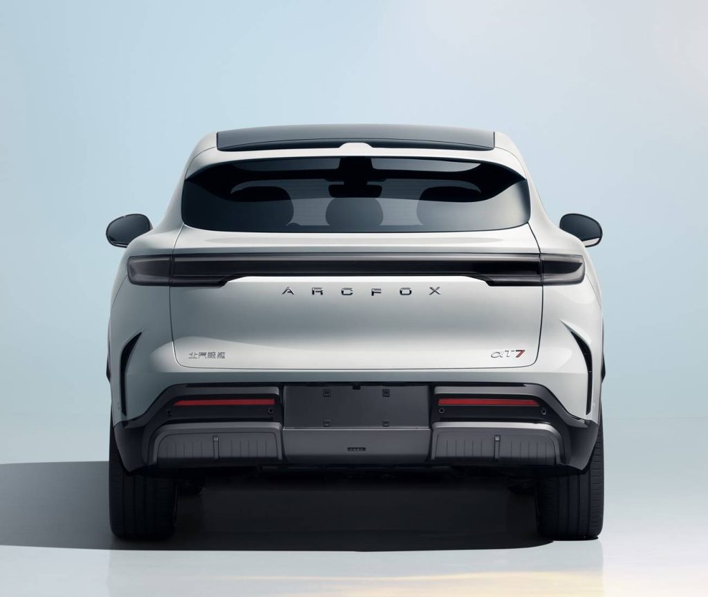 Arcfox αT7 rear