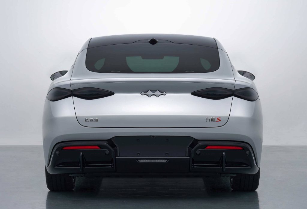 Fang Cheng Bao Formula S rear