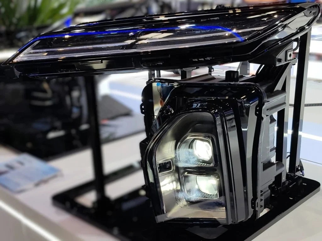 NIO ES8 HDPL Headlamp