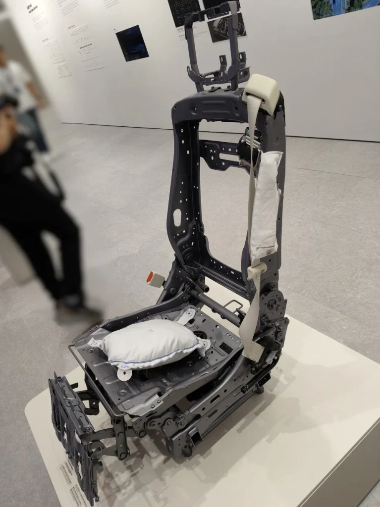 NIO Zero Gravity Seat safety