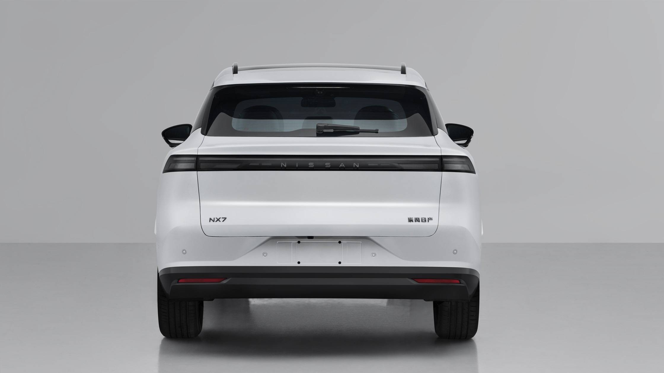 Dongfeng Nissan NX7 rear