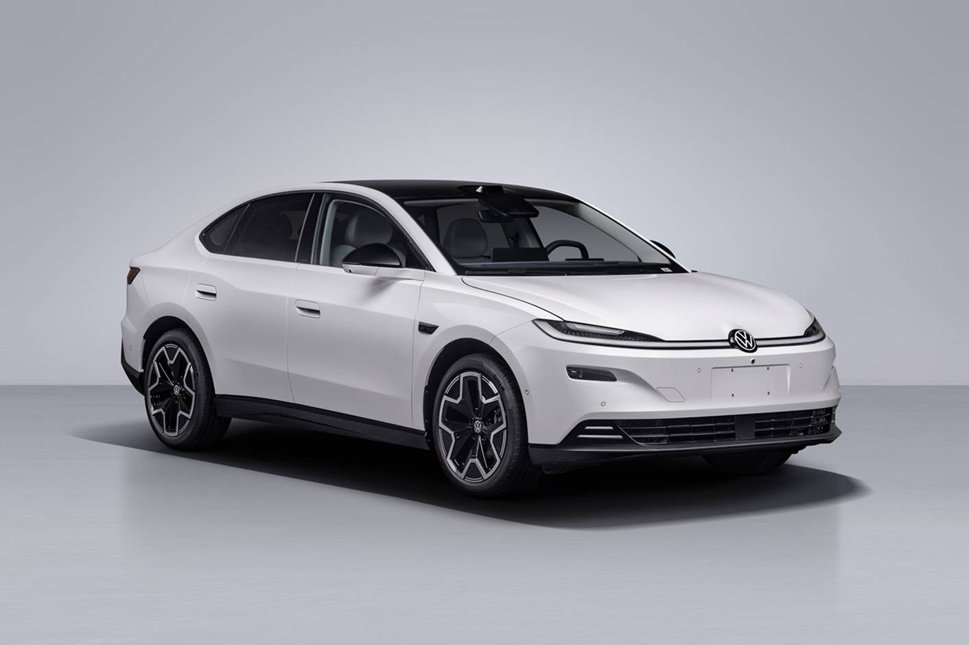 VW ID. AURA L5